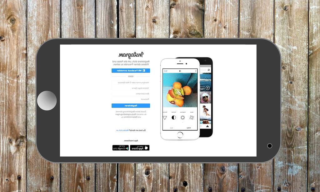 Neural network visualization with interconnected nodes